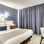 Courseine Hotel