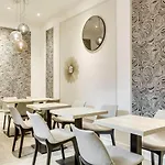 Hotel Courseine 3*