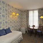 Courseine Hotel Courbevoie