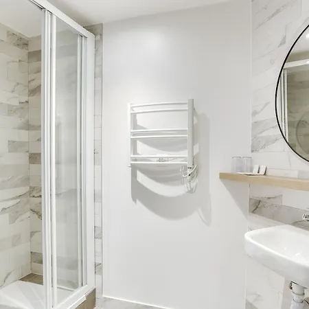 Courseine Szálloda 3*