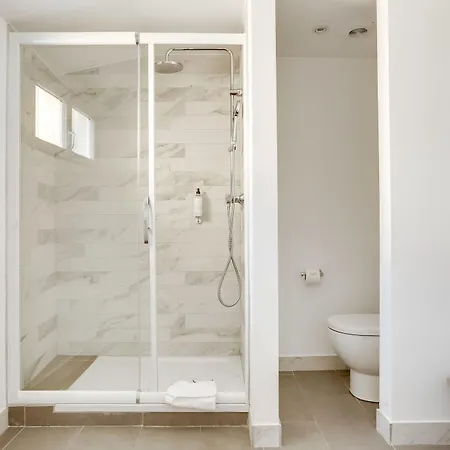 Courseine 3* Courbevoie