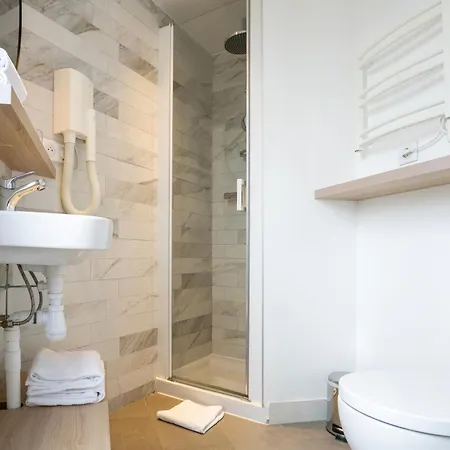 Hotel Courseine 3*