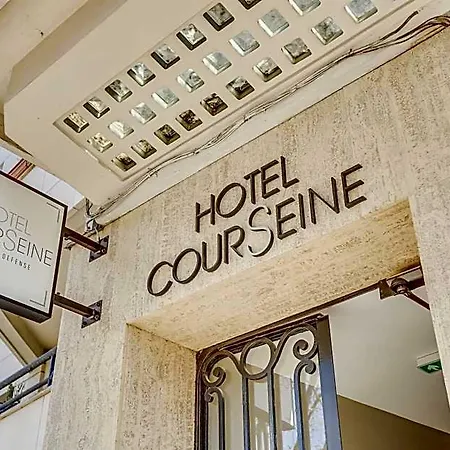 Hotel Courseine 3*
