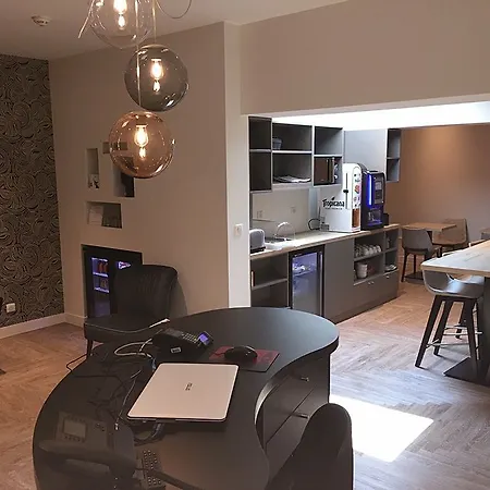 Courseine Hotel