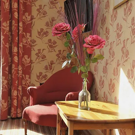 Courseine Hotel 3*