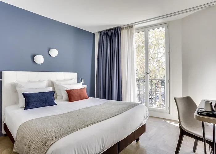 Courseine Hotel