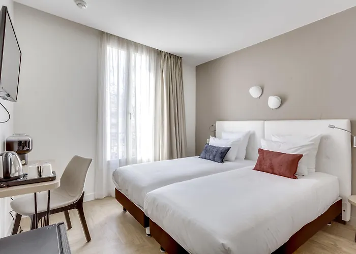 Courseine Hotel