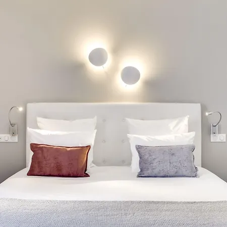 Courseine Hotel